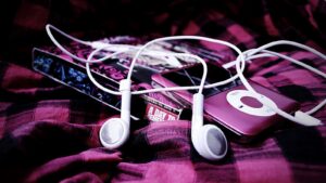 Скачивайте музыку на  Laylo.me!